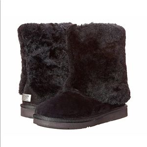 UGG boot in black, size 8 like new